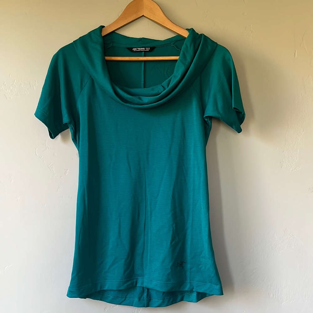 Arc'teryx A2bCowl Neck Top